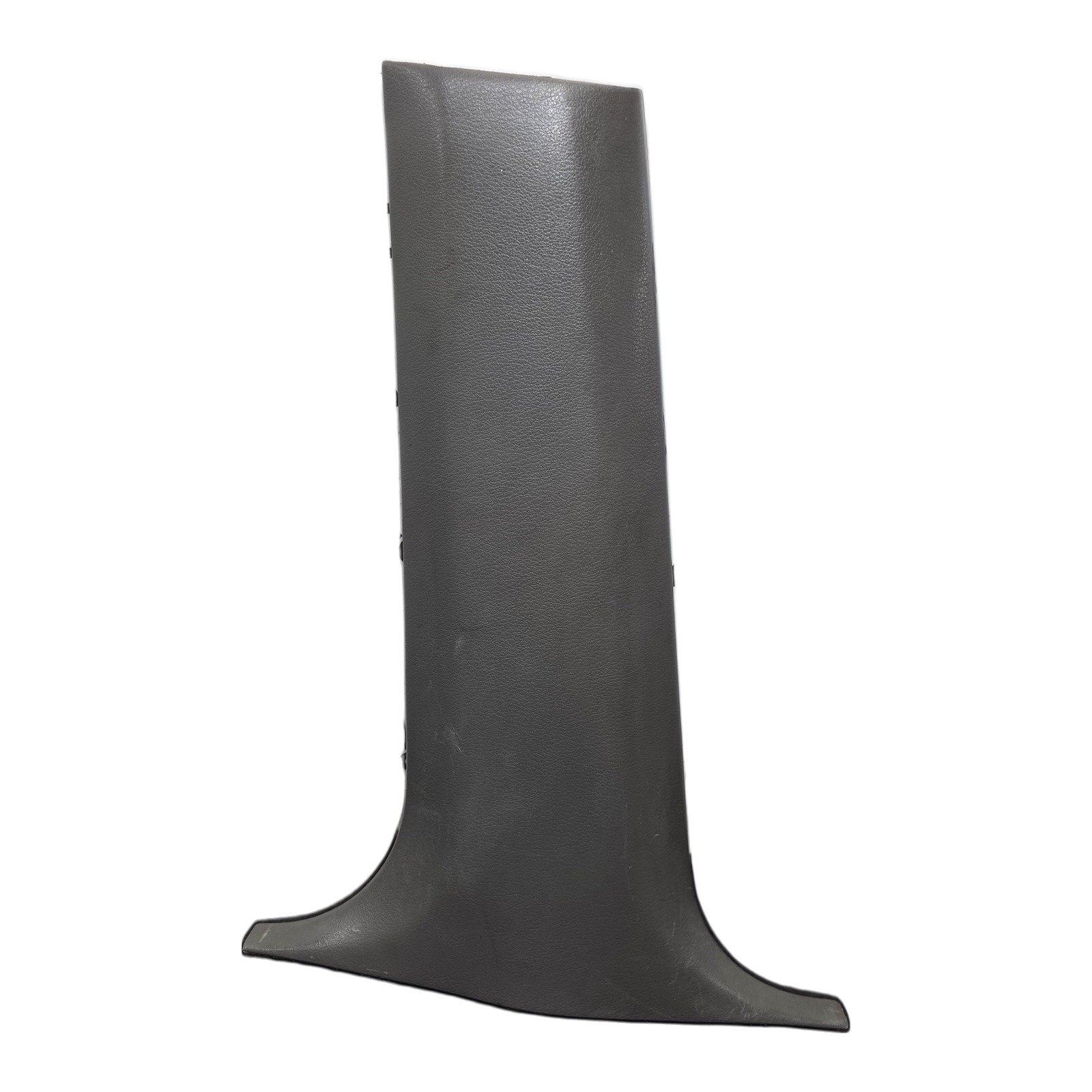 Cobertor Cinturon Inferior Delantero Izquierdo Nissan Sentra B13 1.6 1994 MT