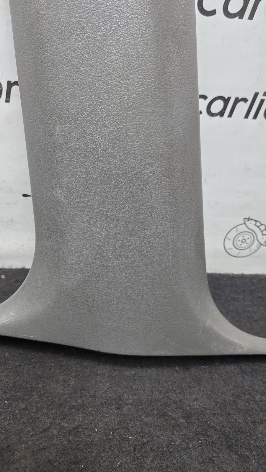 Cobertor Cinturon Inferior Delantero Izquierdo Nissan Sentra B13 1.6 1994 MT