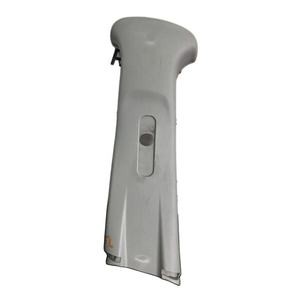 Cobertor Cinturon Riel Delantero Izquierdo Chevrolet Aveo GT 1.6 2011 MT