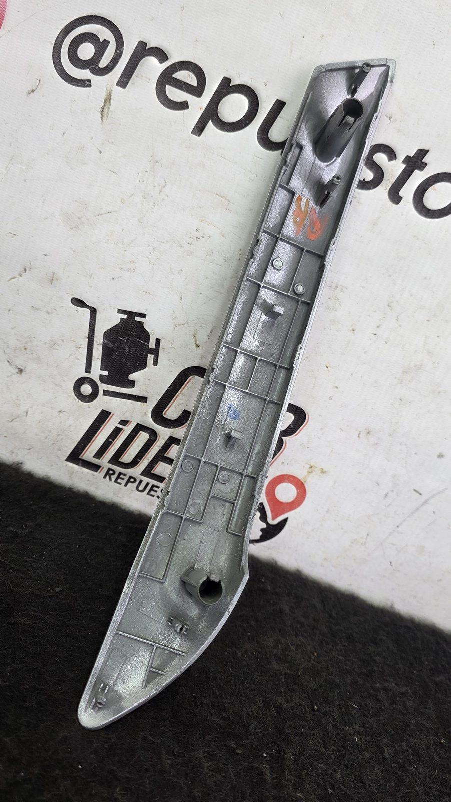 cobertor bisel cartera Puerta trasera derecha Chevrolet Aveo GT 1.6 2011 MT