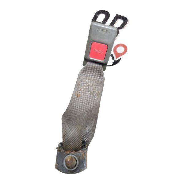 Recibidor Seguro Cinturon central bebe Nissan Sentra B13 1.6 1994 MT
