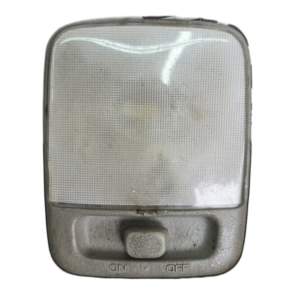 Luz Techo Nissan Sentra B13 1.6 1994 MT