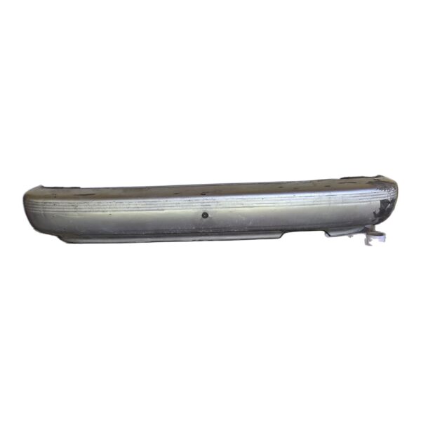 Bumper Trasero Nissan Sentra 1.6 1994 MT