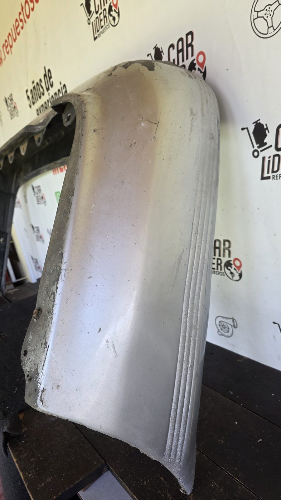 Bumper Trasero Nissan Sentra 1.6 1994 MT
