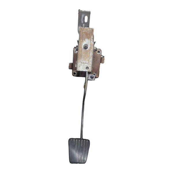 Pedal clutch embrague Chevrolet Aveo GT 1.6 2011 MT