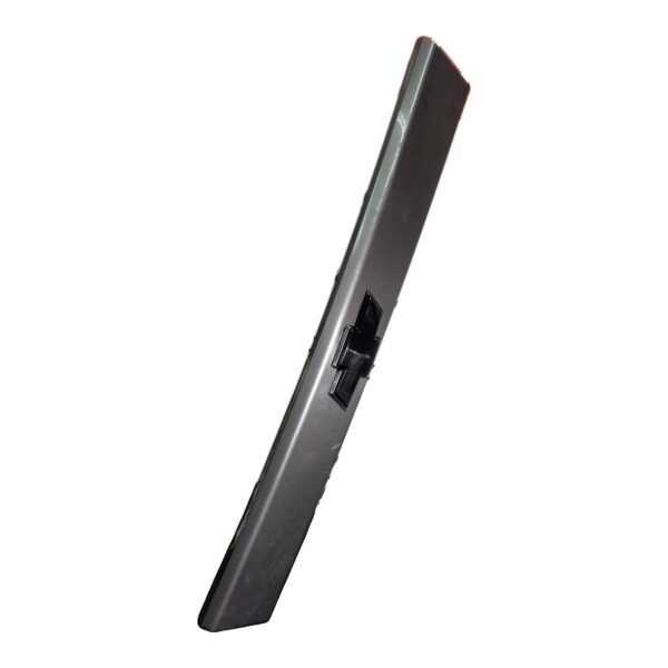 Bisel Trasero Maletero Luz Placa Chevrolet Aveo GT 1.6 2011 MT