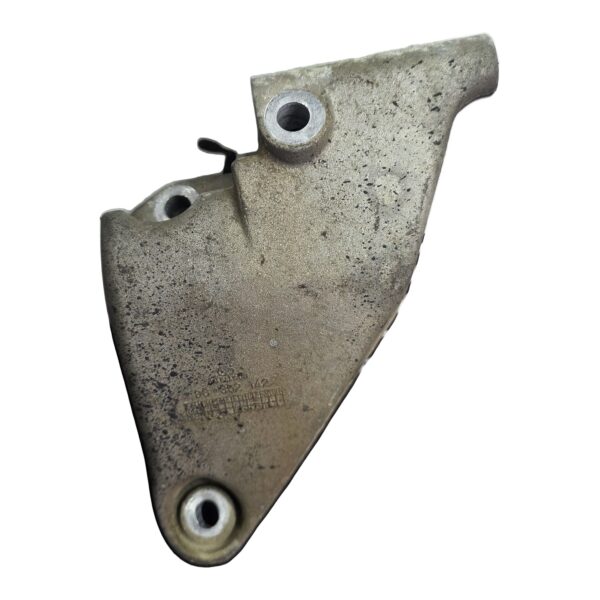 Base soporte alternador big Chevrolet Aveo GT 1.6 2011 MT