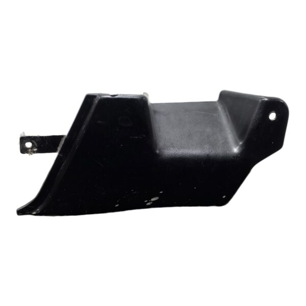 Cobertor inferior millare Delantero Derecho Nissan Sentra B13 1.6 1994 MT